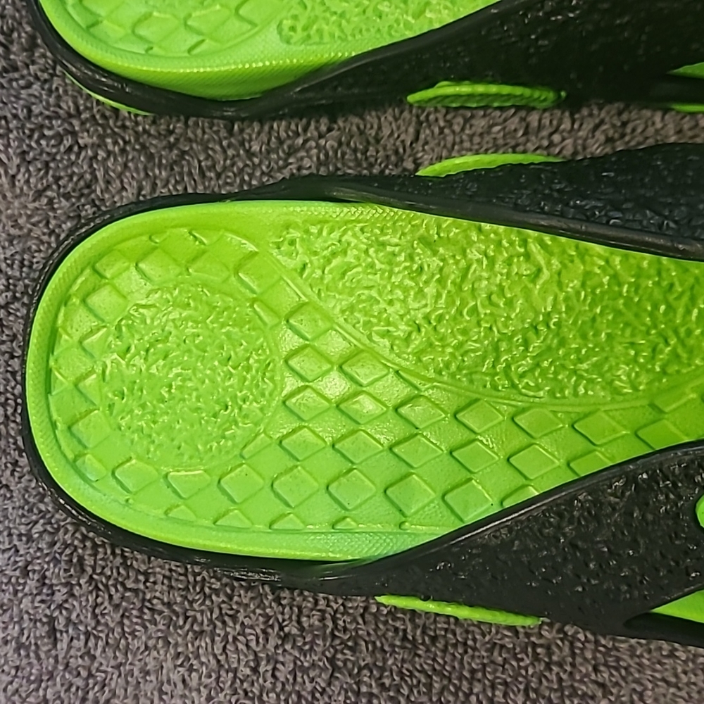 Flip-flops green & black sandals - Picture 6 of 13